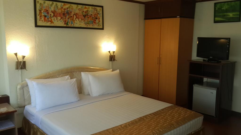 Backpackerz @ Orchid Bed & Breakfast Yangon Exterior photo