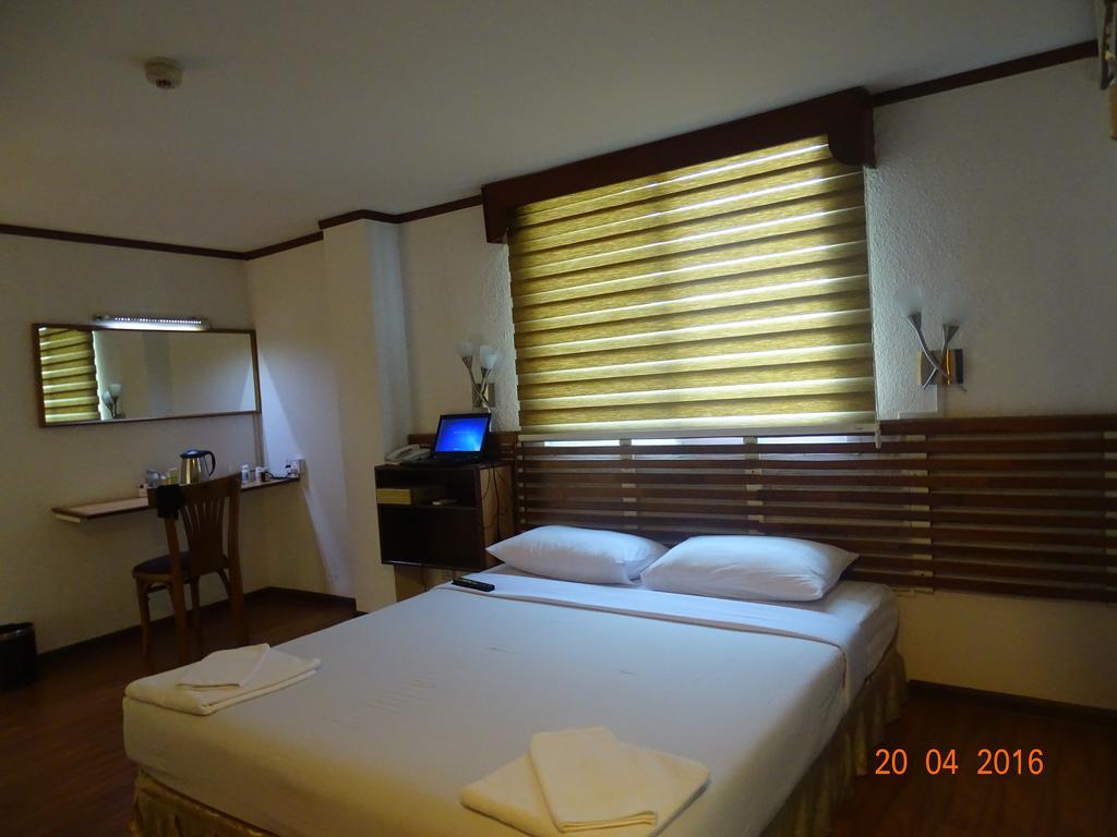 Backpackerz @ Orchid Bed & Breakfast Yangon Exterior photo