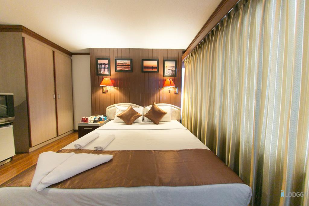 Backpackerz @ Orchid Bed & Breakfast Yangon Exterior photo