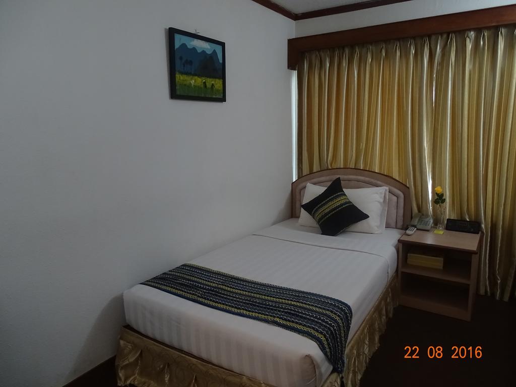 Backpackerz @ Orchid Bed & Breakfast Yangon Exterior photo