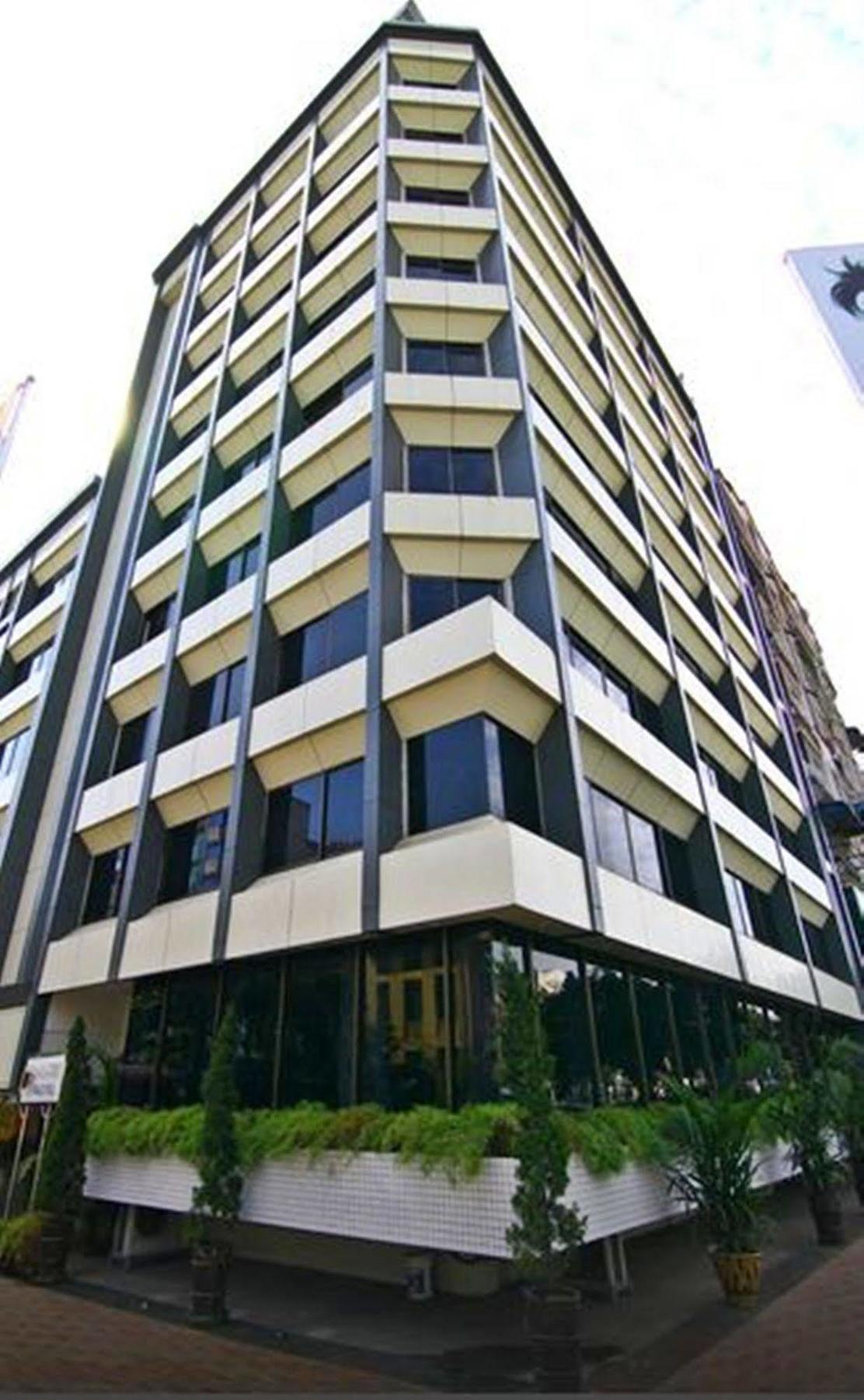 Backpackerz @ Orchid Bed & Breakfast Yangon Exterior photo