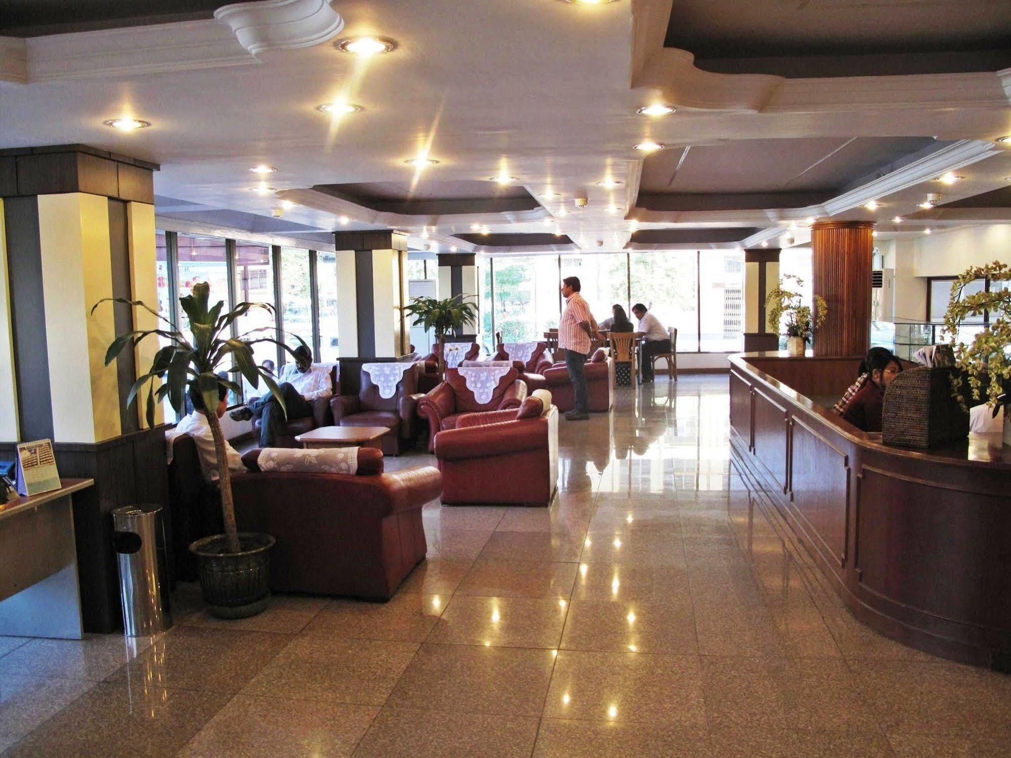 Backpackerz @ Orchid Bed & Breakfast Yangon Exterior photo