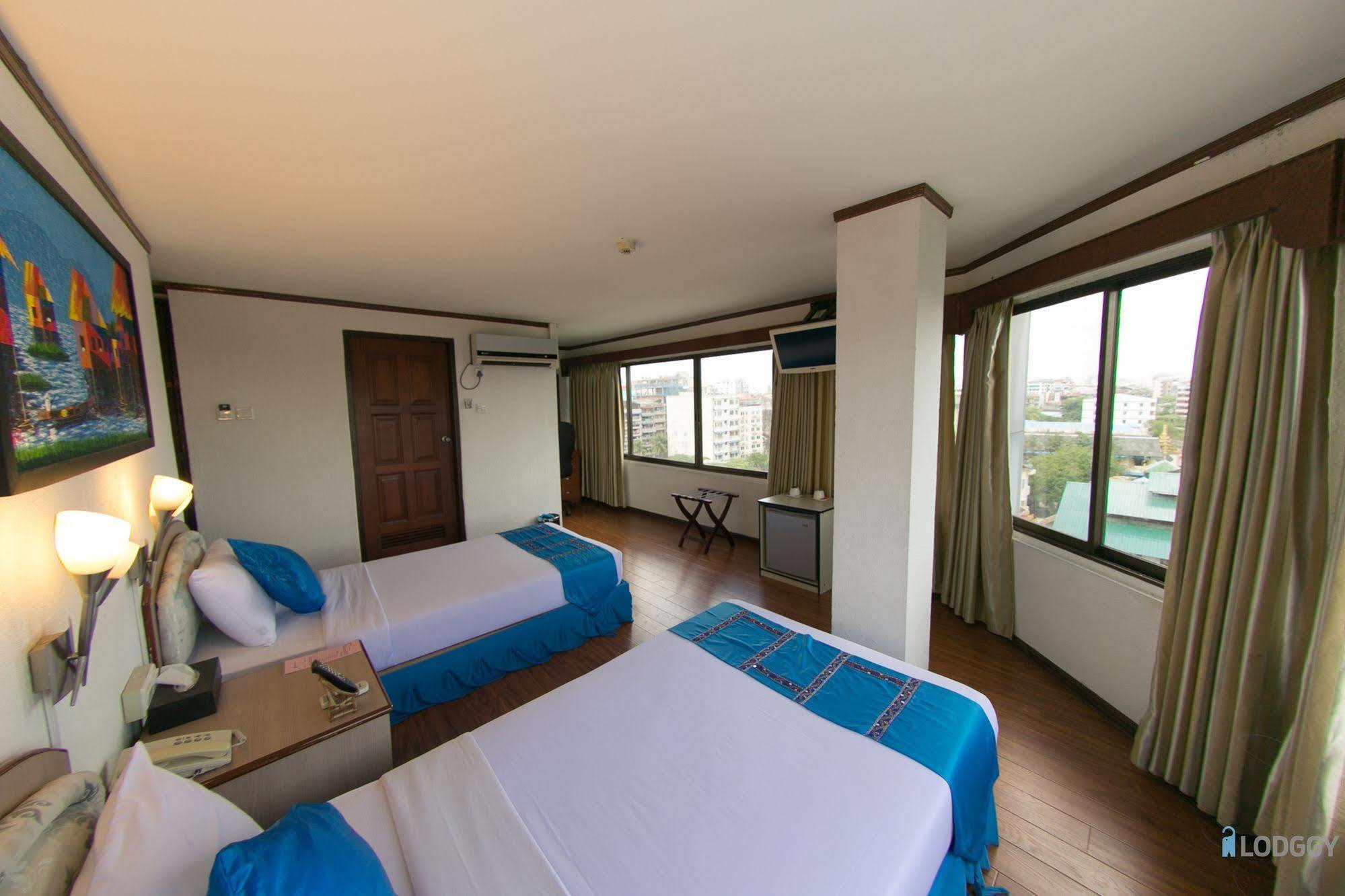 Backpackerz @ Orchid Bed & Breakfast Yangon Exterior photo