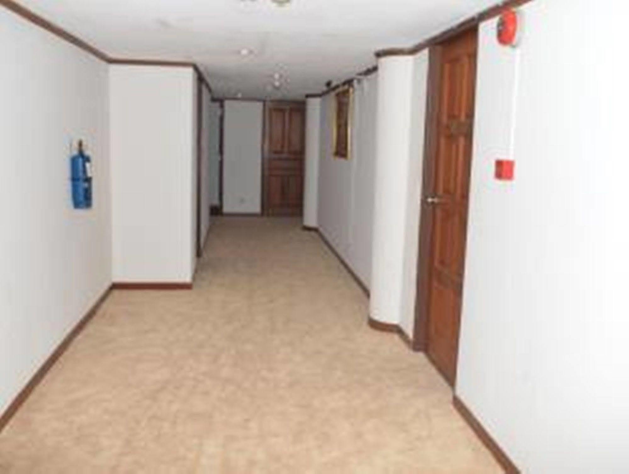 Backpackerz @ Orchid Bed & Breakfast Yangon Exterior photo
